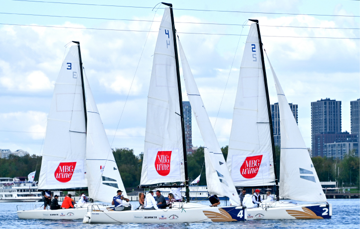 Вино под парусом