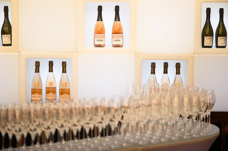 Презентация нового каталога подарков MBG Wine